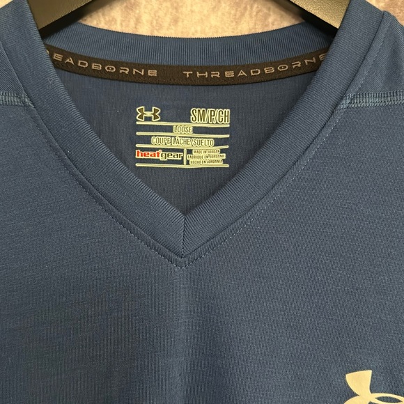 Men’s Under Armour Navy Tee - Picture 2 of 3